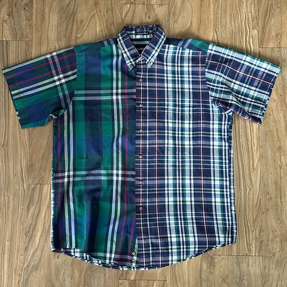**GANT** multi-plaid button down SIZE LARGE - Picture 2 of 6